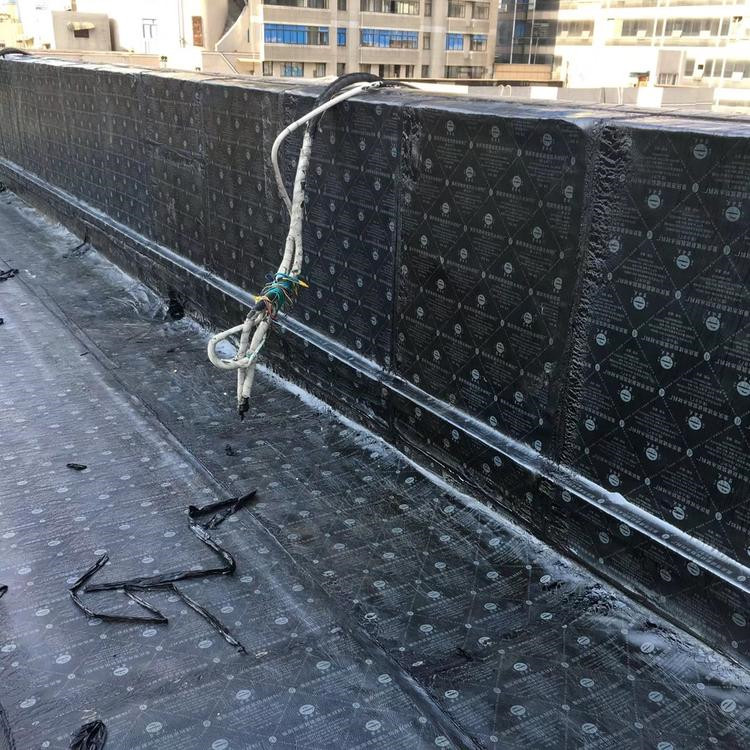 萝岗屋面漏水补漏